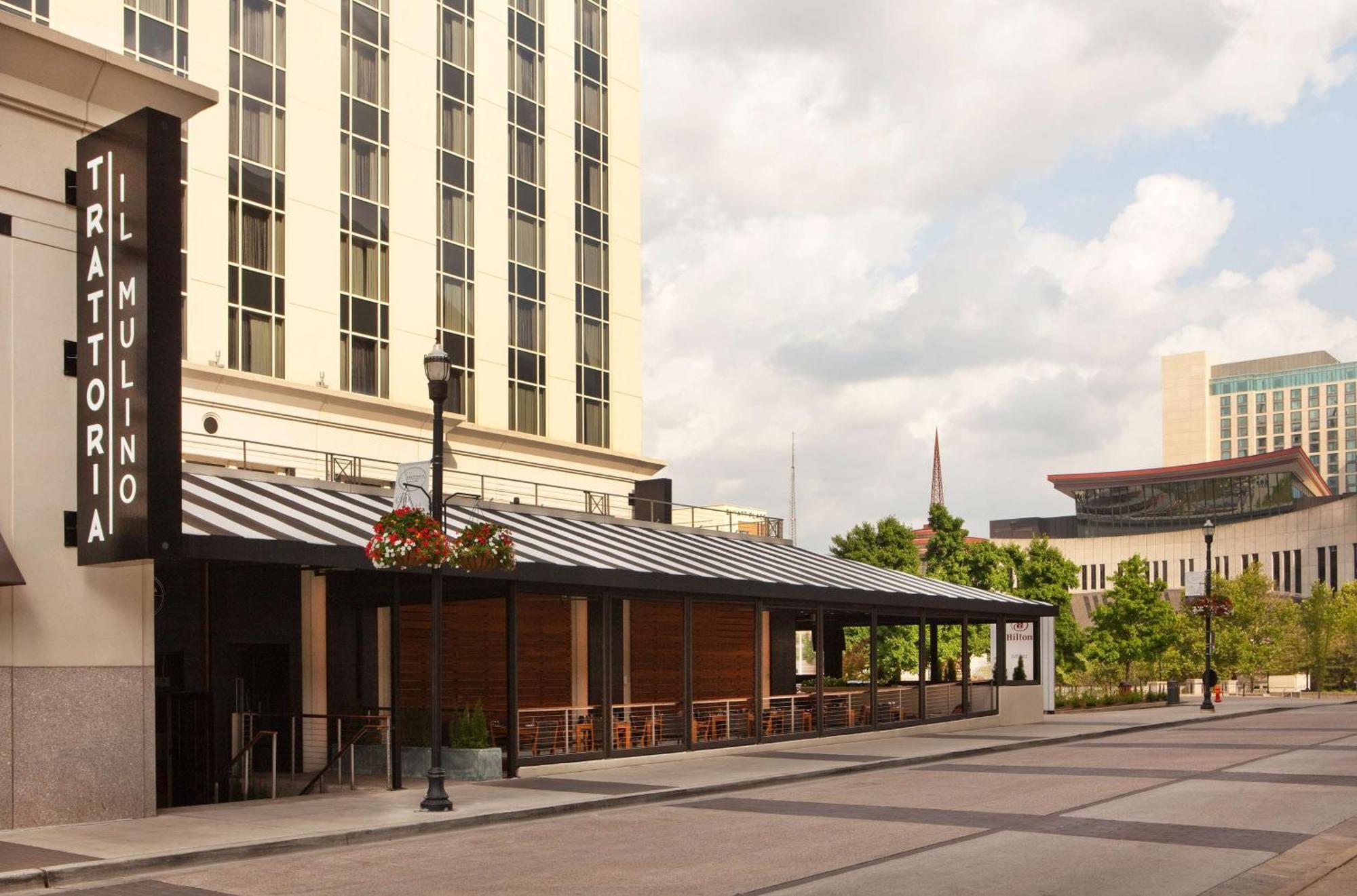 Hilton Nashville Downtown מראה חיצוני תמונה